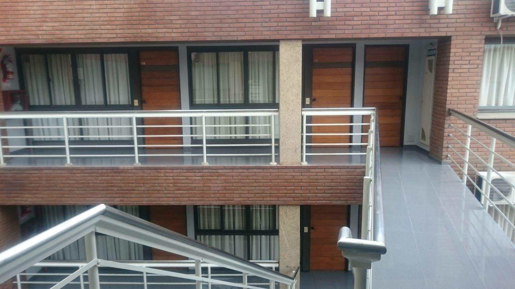 Apartamentos Mendoza Exterior foto